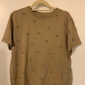 Lion graphic T